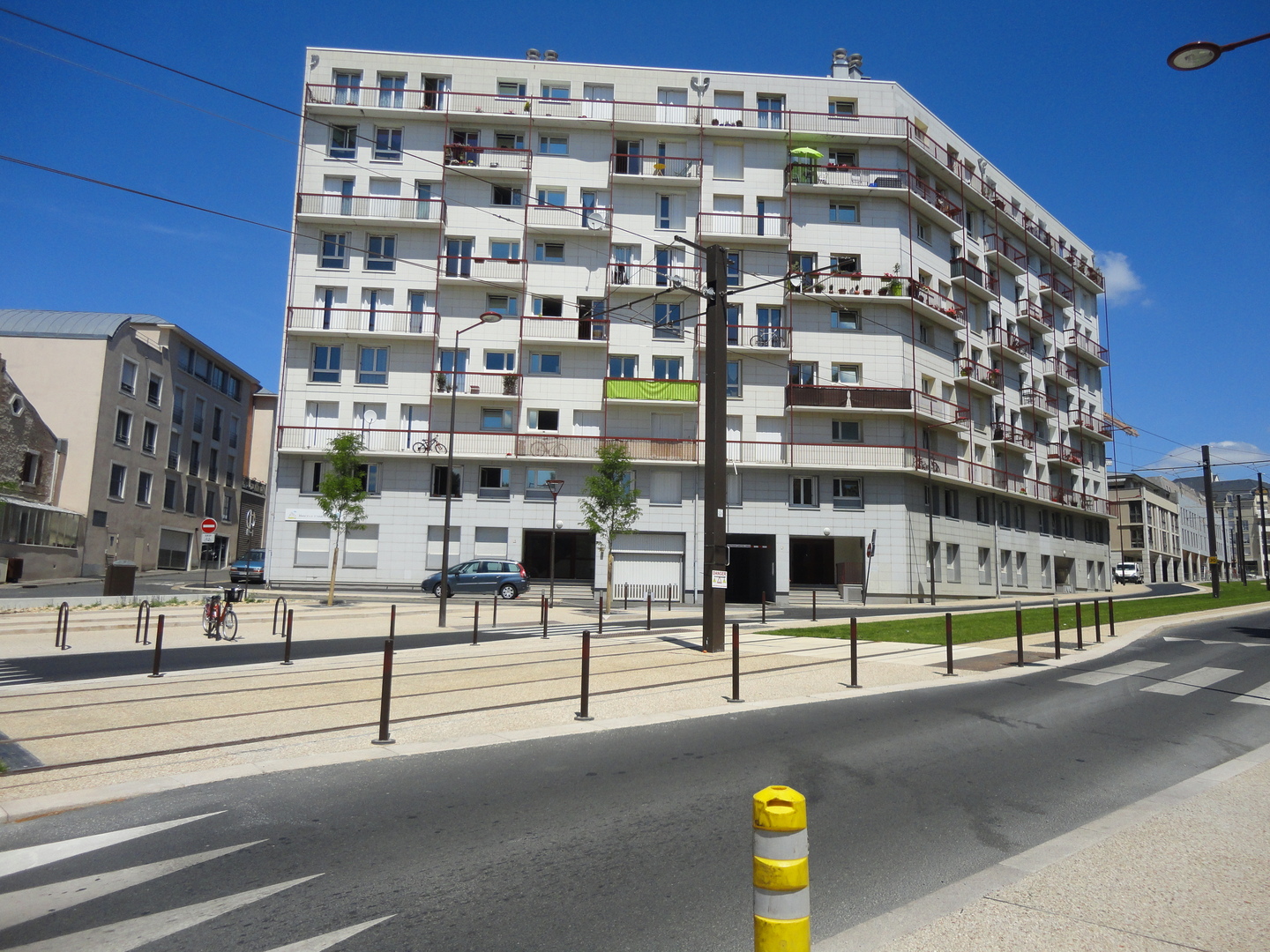 72_Le Mans_Avenue de Paderborn.jpg